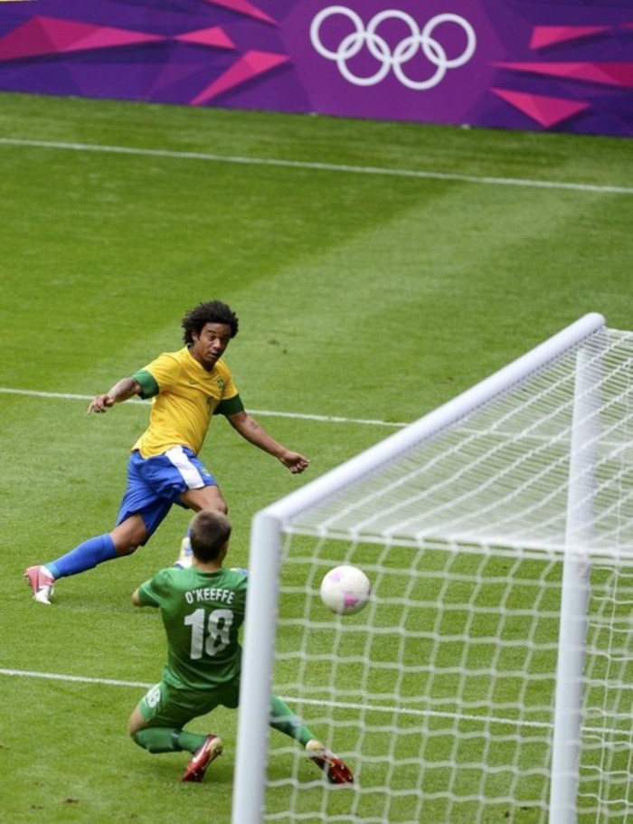 Ở những phút cuối, Marcelo còn có cơ hội nâng lên 4-0 khi bấm bóng vào góc xa cầu môn New Zealand và đi qua tầm với của thủ môn O’Keeffe, nhưng bóng đi vọt xà. Tỷ số chung cuộc: Brazil 4-0 New Zealand.